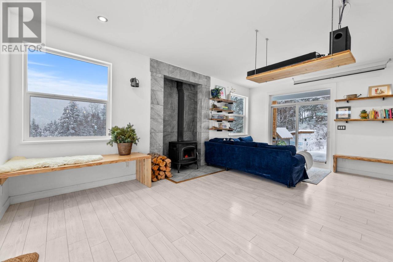 For sale 5048 HEFFLEY LOUIS CR RD, Heffley, British Columbia V0E1Z1 178890 REALTOR.ca