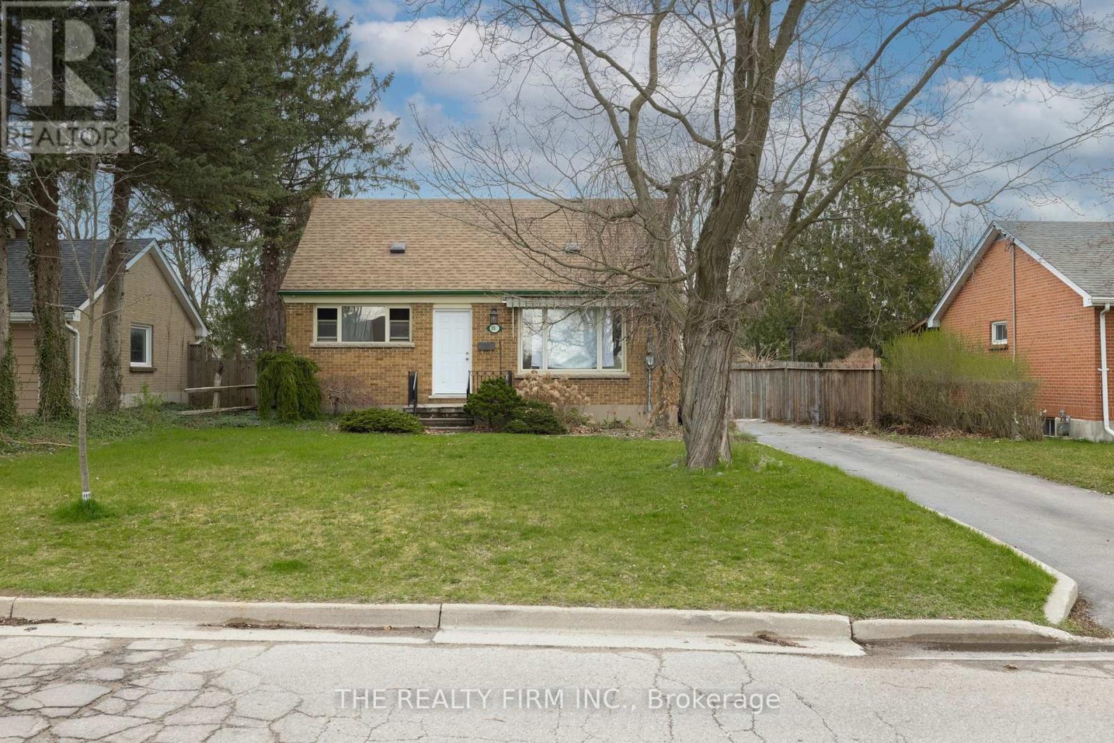 For sale 350 MCNAY STREET, London, Ontario N5Y1M1 X8390380 REALTOR.ca