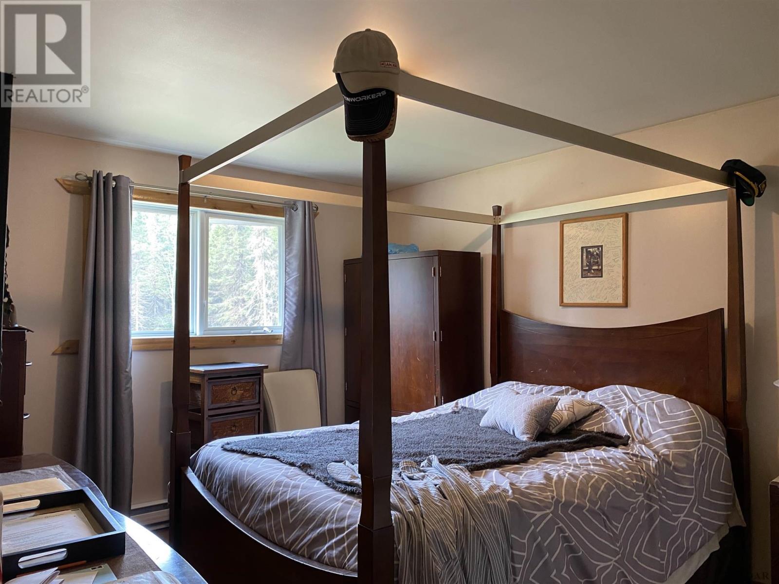 For sale 0 Ground Hog River RD, Old Highway 101 West, Foleyet, Ontario