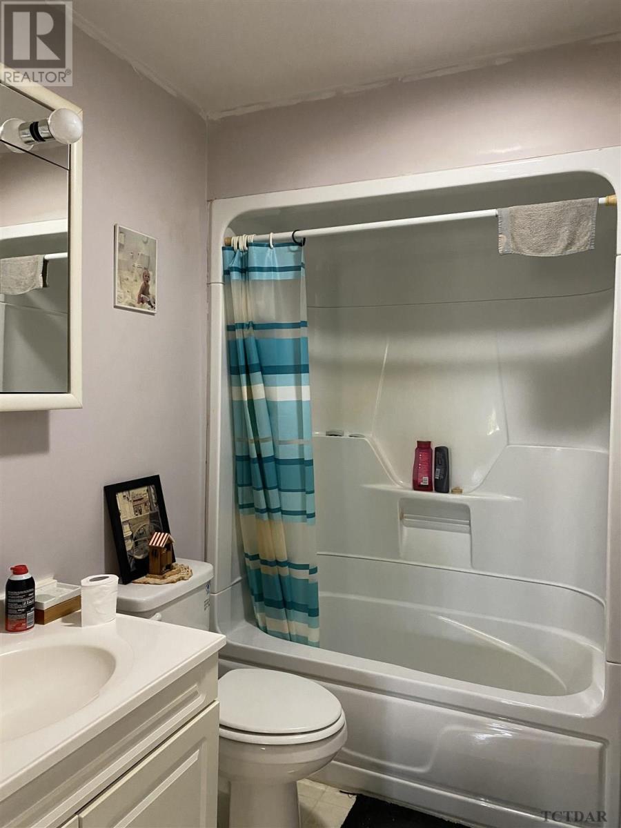 For sale 0 Ground Hog River RD, Old Highway 101 West, Foleyet, Ontario