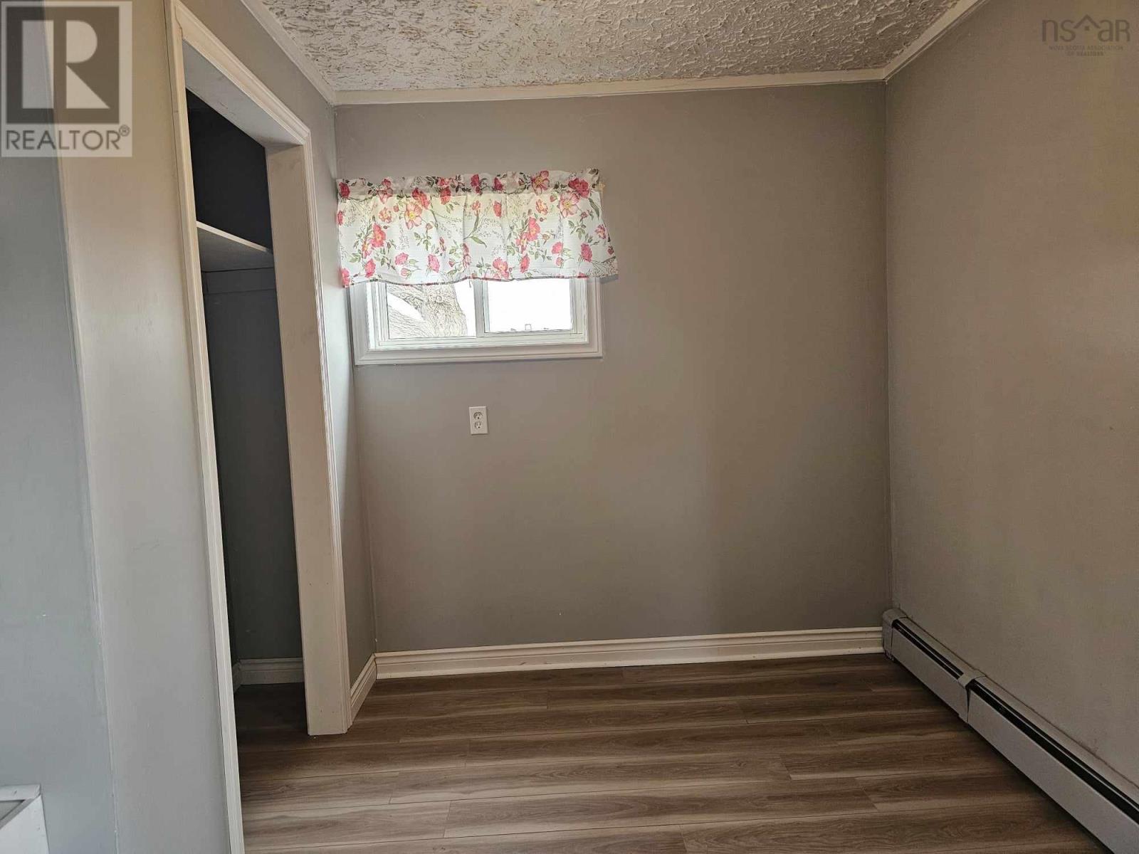 For sale 1044 Point Aconi Road, Point Aconi, Nova Scotia B1Y2A8