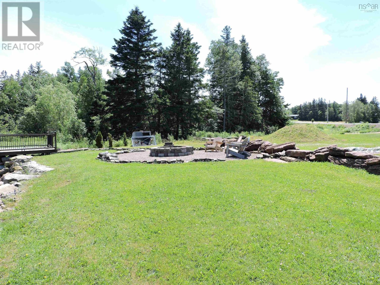 For sale 3296 366 Highway, Tidnish Bridge, Nova Scotia B4H3X9