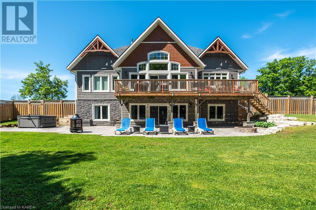 For sale 1004 APPLEWOOD Lane, Inverary, Ontario K0H1X0 40595744