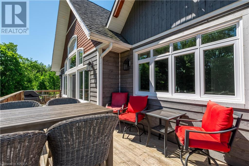 For sale 1004 APPLEWOOD Lane, Inverary, Ontario K0H1X0 40595744