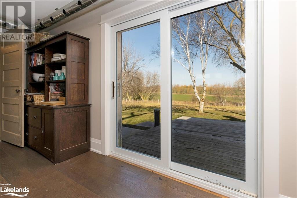 For sale 7470 21/22 SIDEROAD NOTTAWASAGA, Duntroon, Ontario L0M1S0