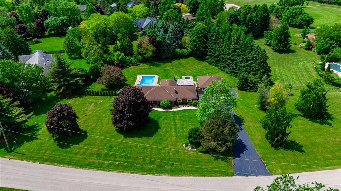 For sale 5 Ellen Street, Freelton, Ontario L8B0Z5 H4195759 REALTOR.ca