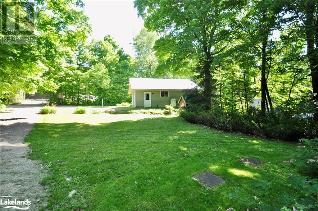 For sale 34 LAKEVIEW Road, Sprucedale, Ontario P0A1Y0 40556628