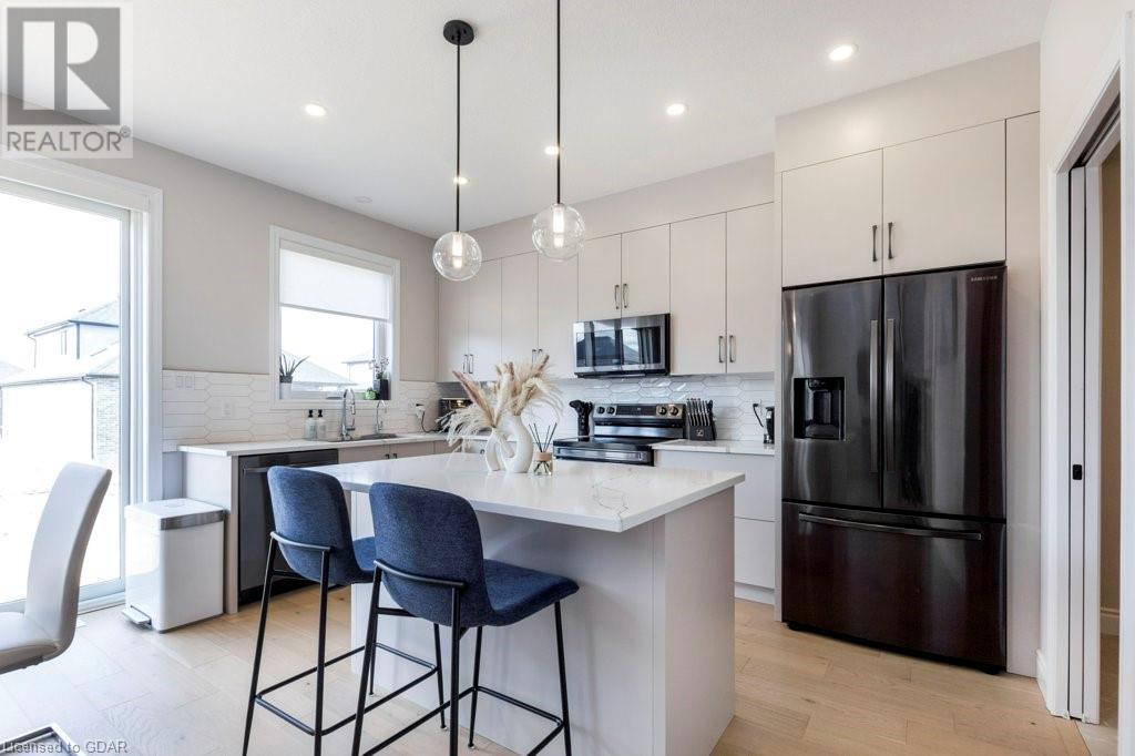 For sale 114 IRONHORSE DRIVE, Breslau, Ontario N0B1M0 40598827