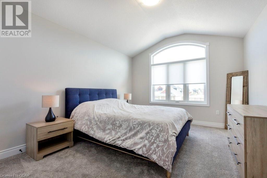 For sale 114 IRONHORSE DRIVE, Breslau, Ontario N0B1M0 40598827