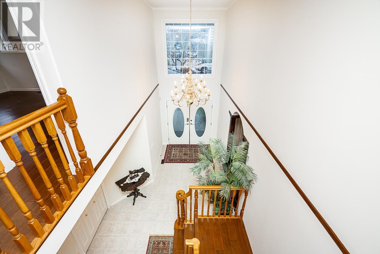 For sale 7 WILKES CREEK DRIVE, Port Moody, British Columbia V3H4Z6