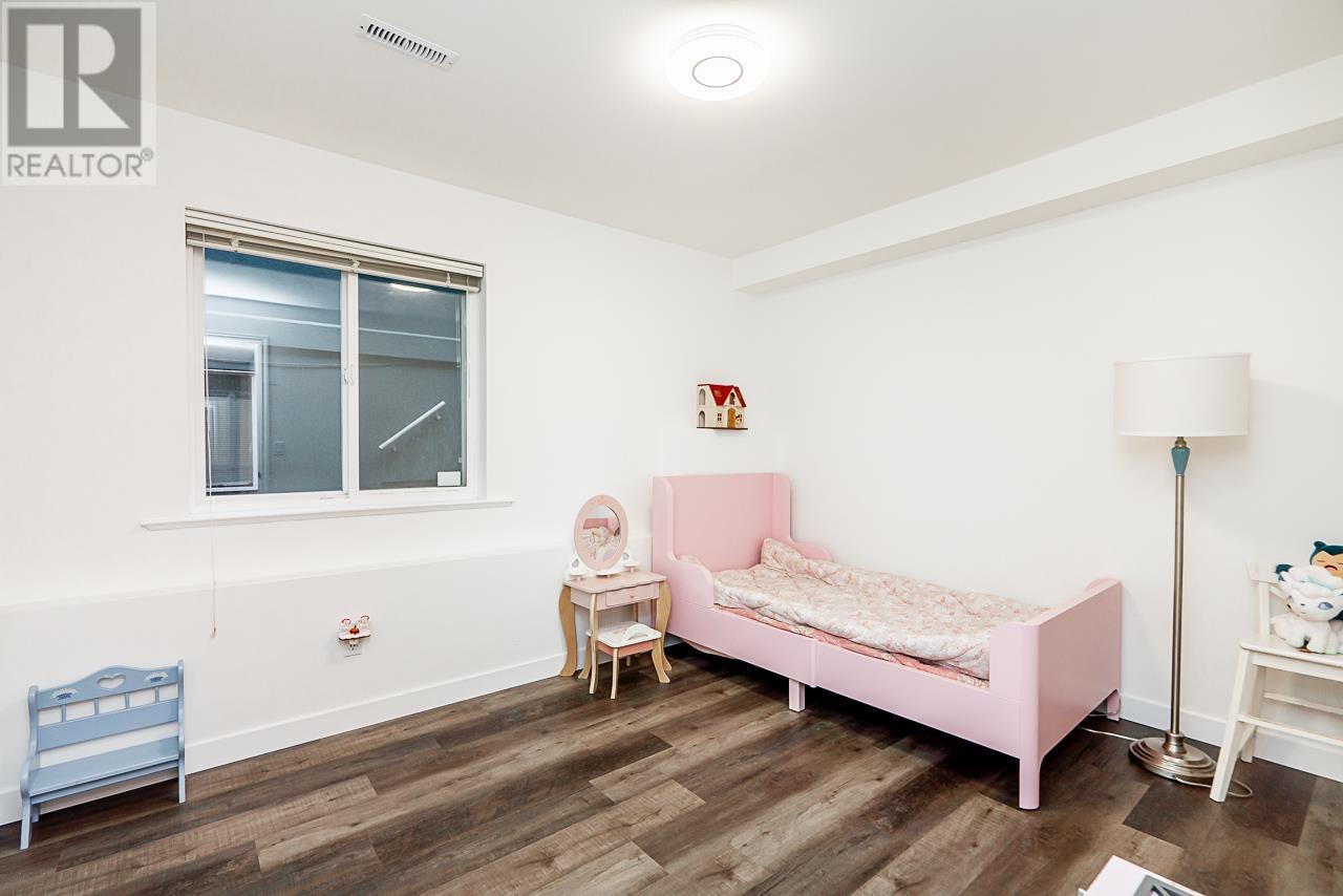 For sale 7 WILKES CREEK DRIVE, Port Moody, British Columbia V3H4Z6