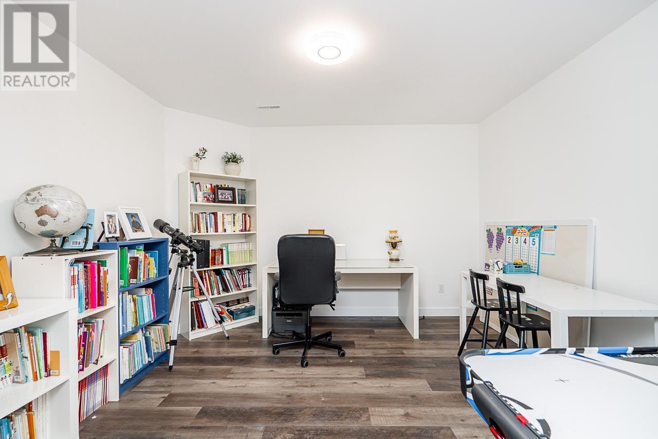 For sale 7 WILKES CREEK DRIVE, Port Moody, British Columbia V3H4Z6