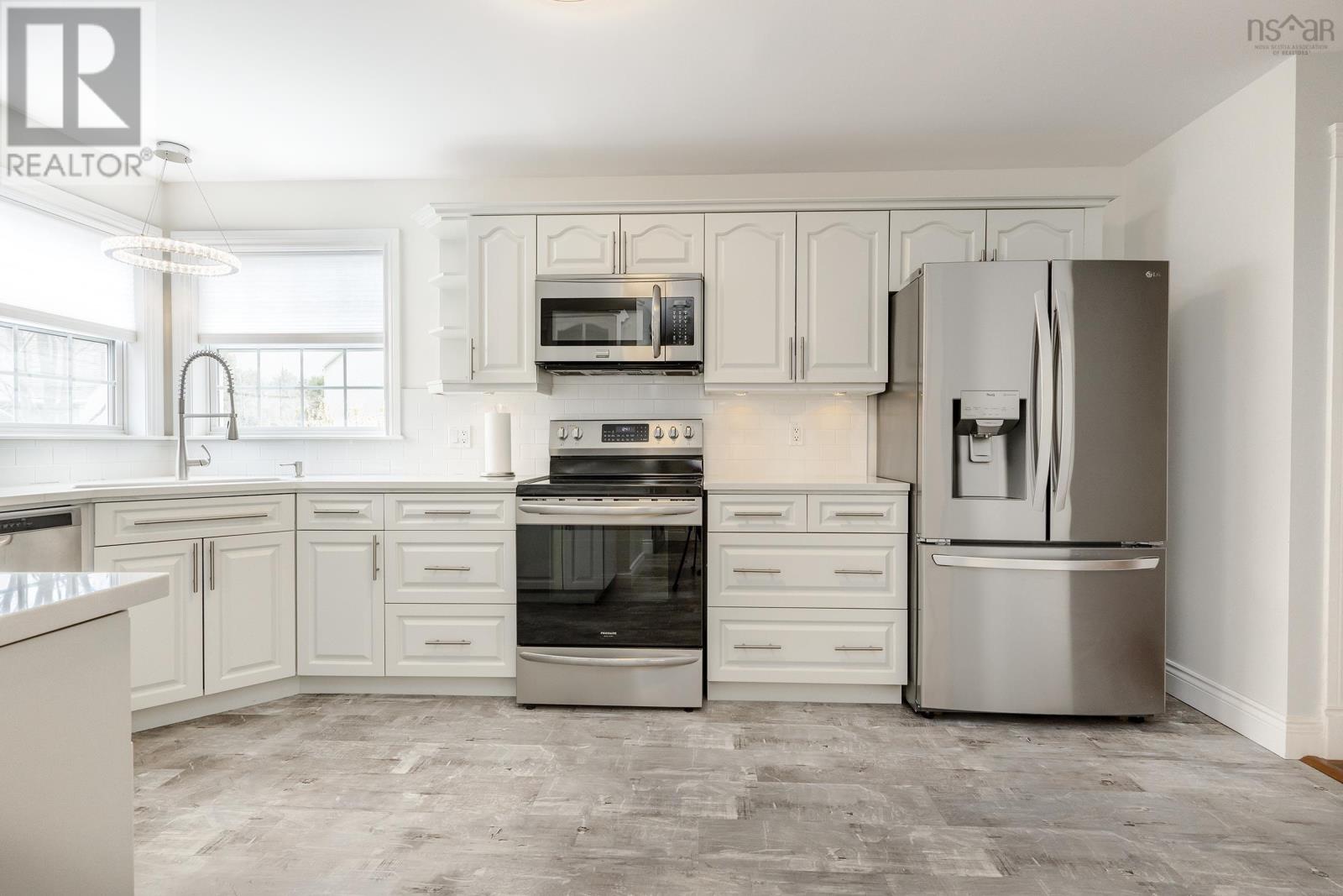 31 Katie Court, Currys Corner, Nova Scotia B0N2T0 REALTOR.ca