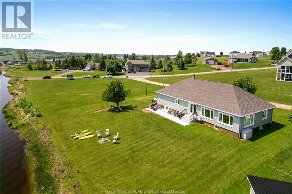 For sale 8 Waterfront LANE, SainteMariedeKent, New Brunswick E4S1N5
