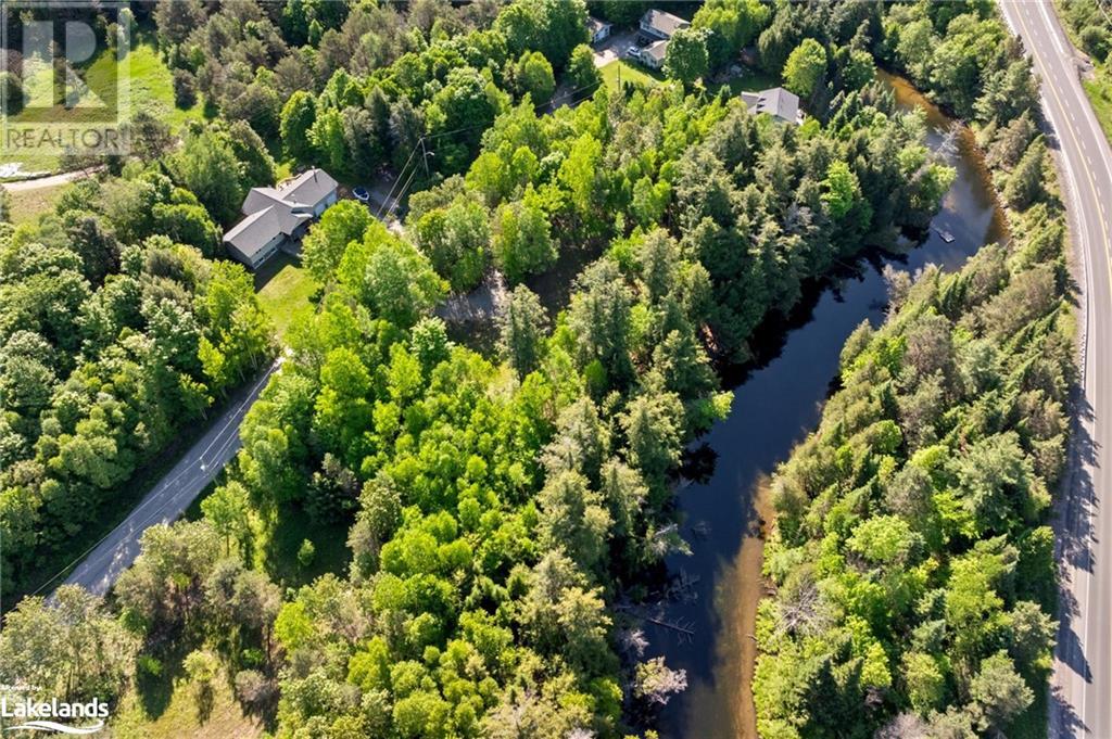 For sale 1042 SUBURBAN Court, West Guilford, Ontario K0M2K0 40598826