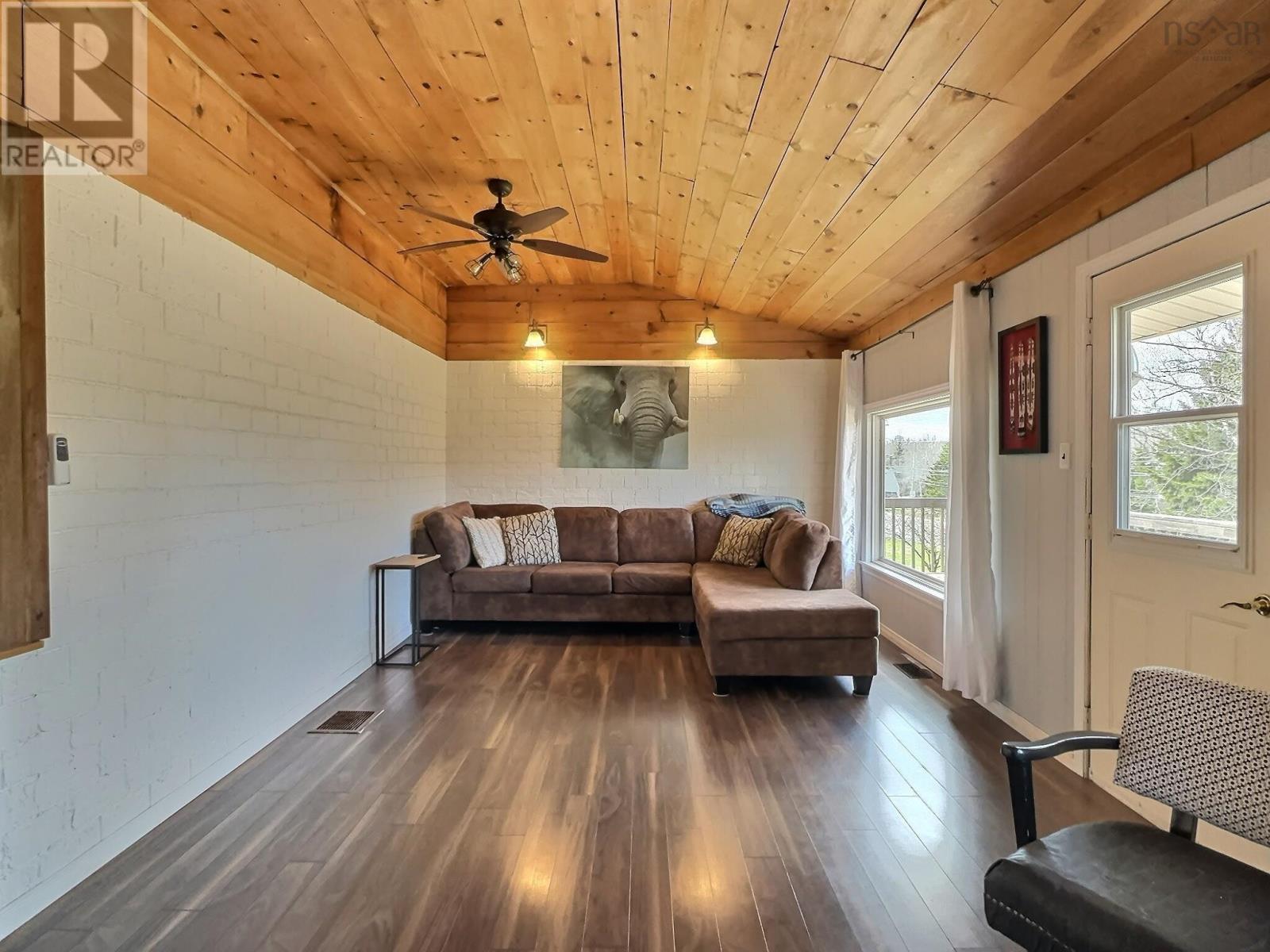 For sale 663 Willow Street, Truro, Nova Scotia B2N5H2 202407456