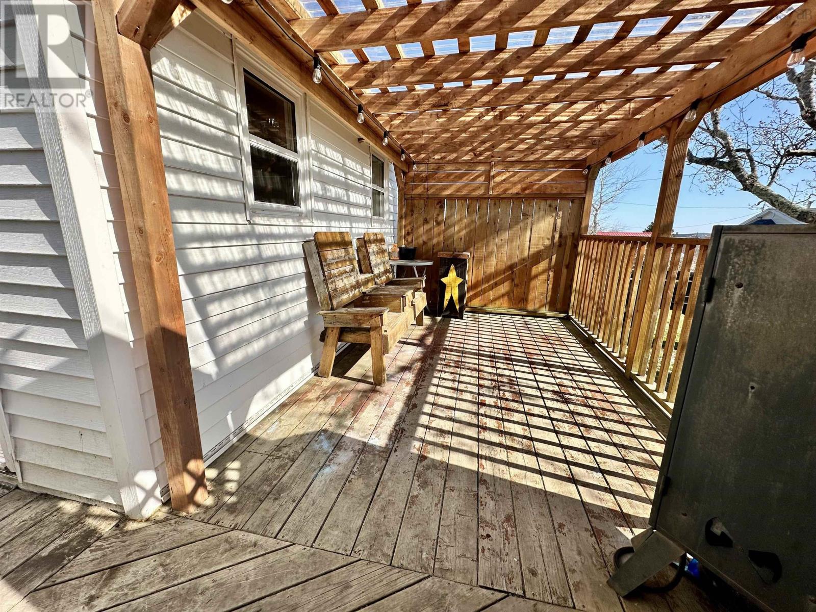 742 East Chezzetcook Road, East Chezzetcook, Nova Scotia B0J2L0