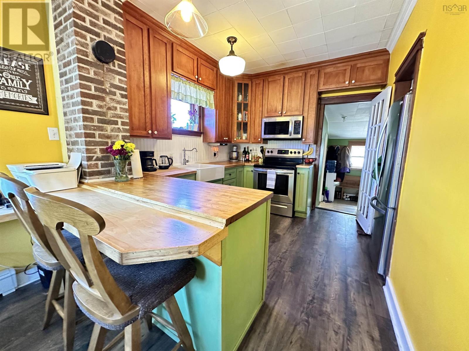 742 East Chezzetcook Road, East Chezzetcook, Nova Scotia B0J2L0