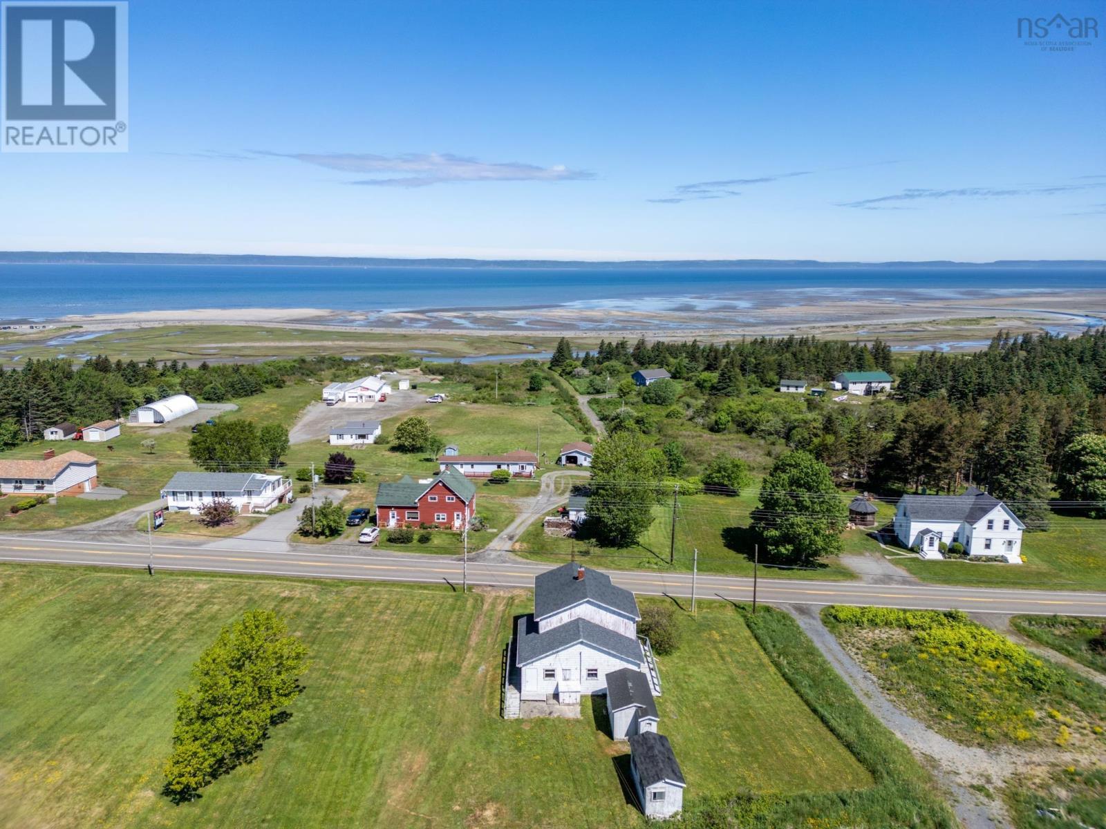 For sale 2608 Highway 1, Grosses Coques, Nova Scotia B0W1M0