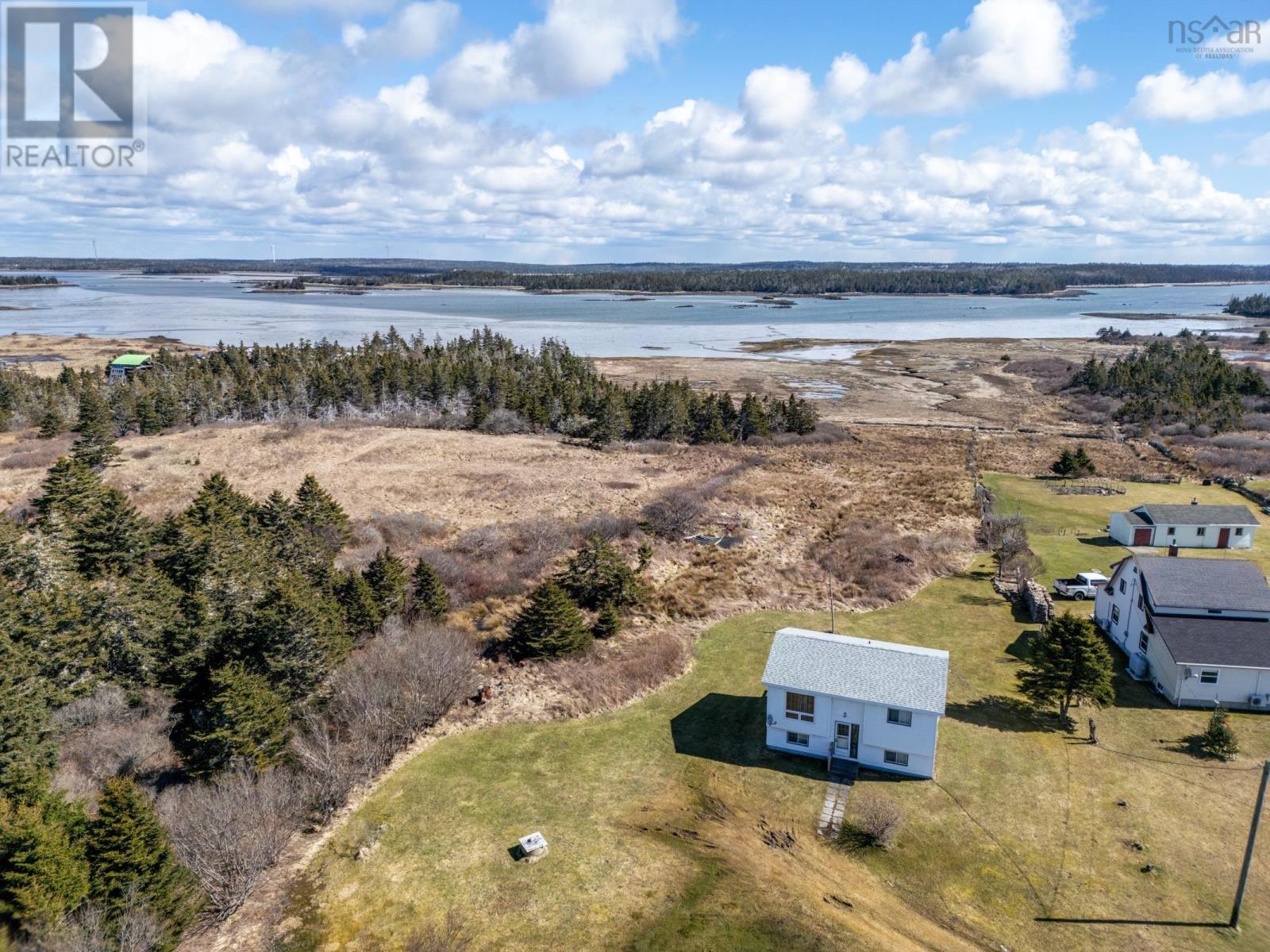 27 Saulnier Lane, Pinkney's Point, Nova Scotia B0W1B0 | REALTOR.ca