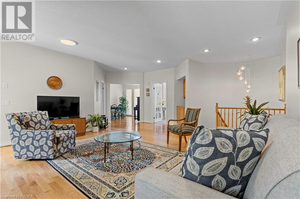 For sale 41 BAYSHORE Drive, Bath, Ontario K0H1G0 40599557 REALTOR.ca