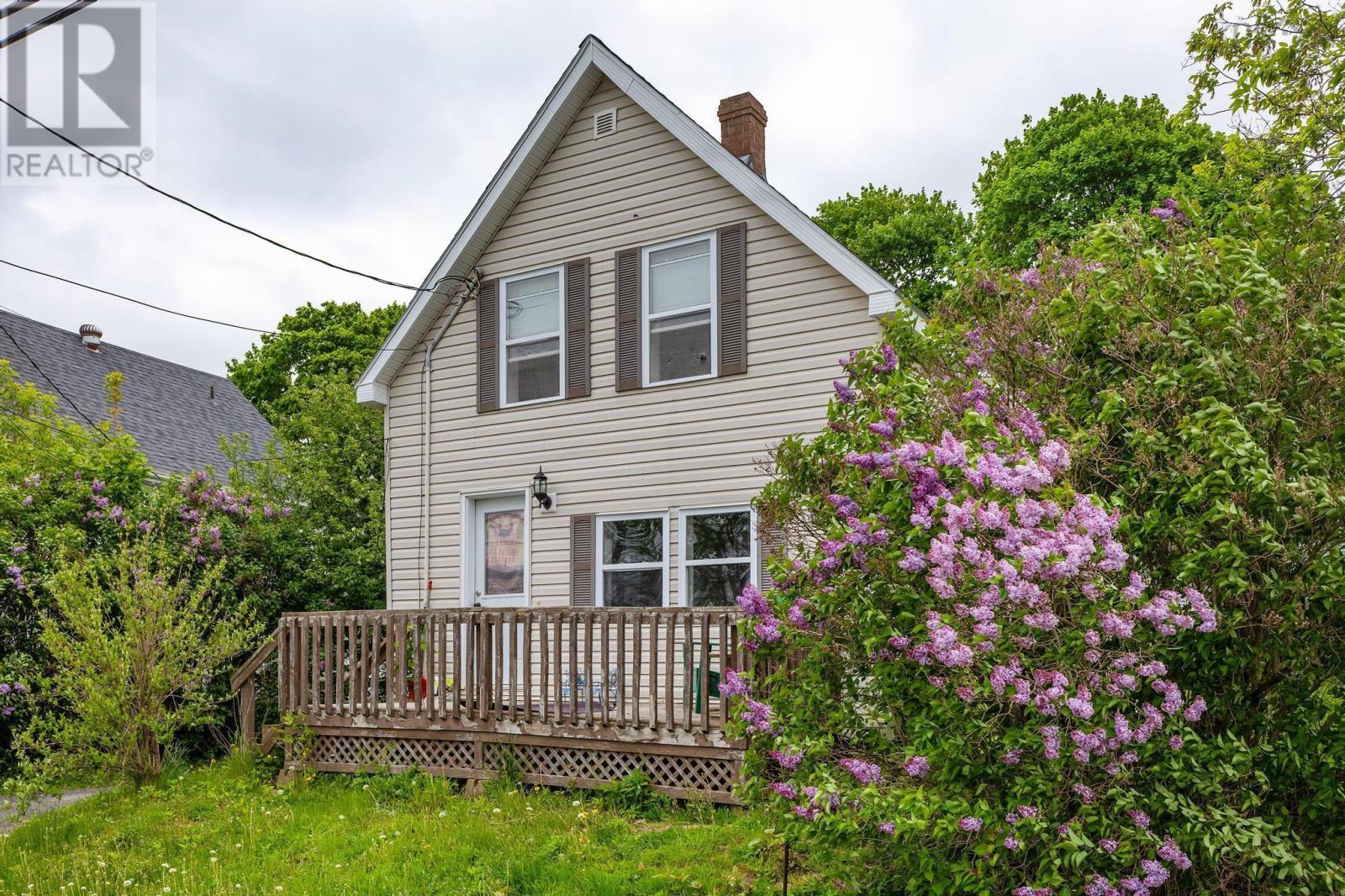 82 High Street, Trenton, Nova Scotia B0K1X1 REALTOR.ca
