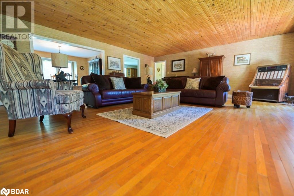 For sale 111 ROSE LAKE Road, Utterson, Ontario P0B1M0 40599646