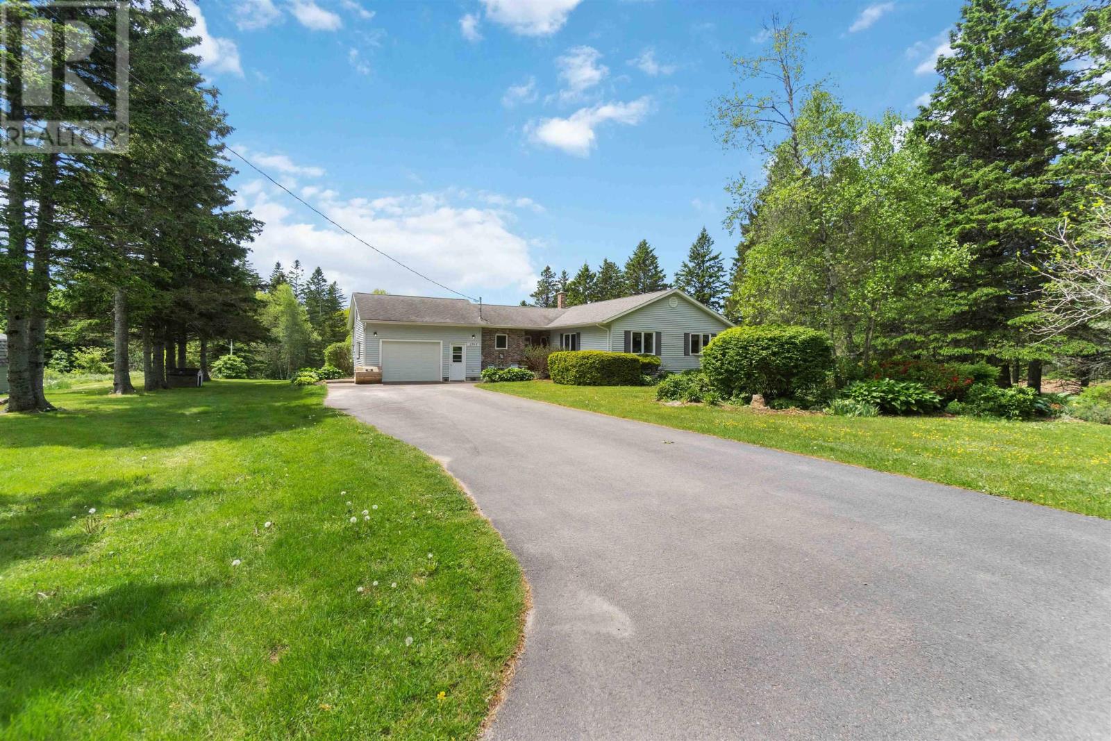 For sale 2765 Mountain Road, East Margaretsville, Nova Scotia
