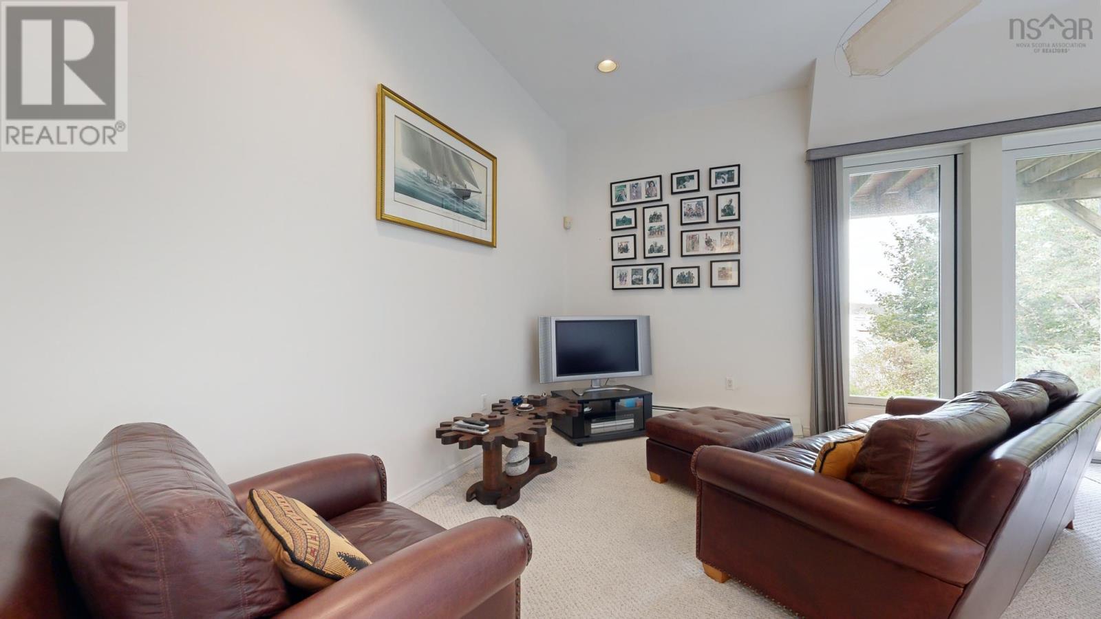 For sale 71 Anchor Drive, Halifax, Nova Scotia B3N3B9 202321564