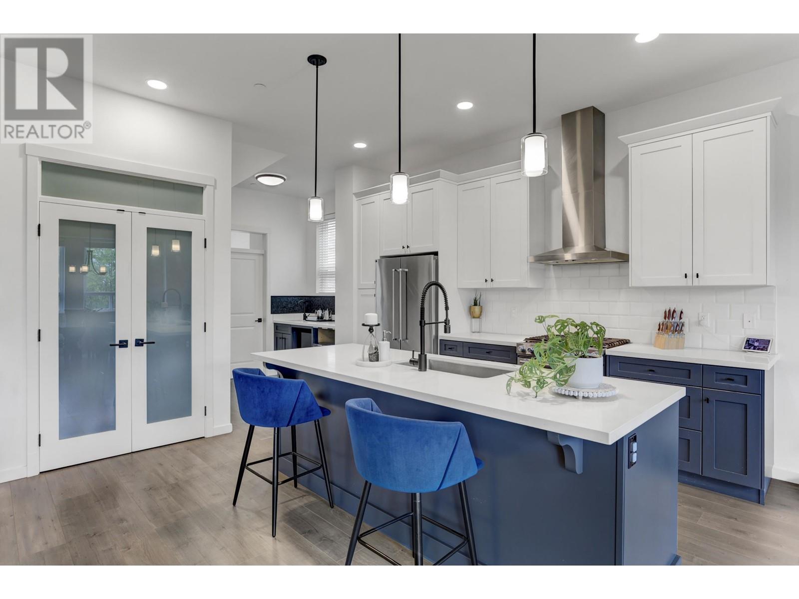 For sale 10597 JACKSON ROAD, Maple Ridge, British Columbia V2W1G6