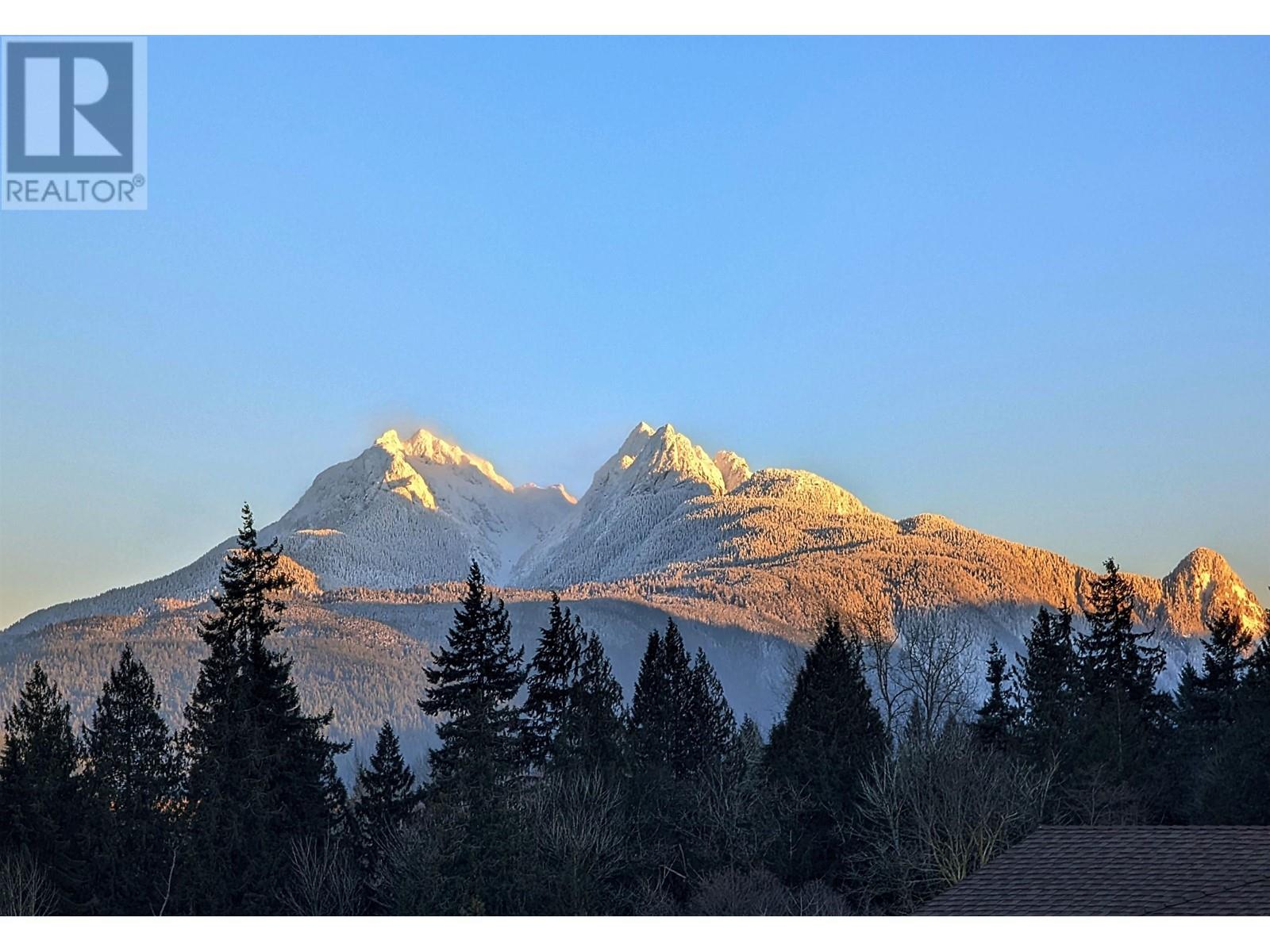 For sale 10597 JACKSON ROAD, Maple Ridge, British Columbia V2W1G6