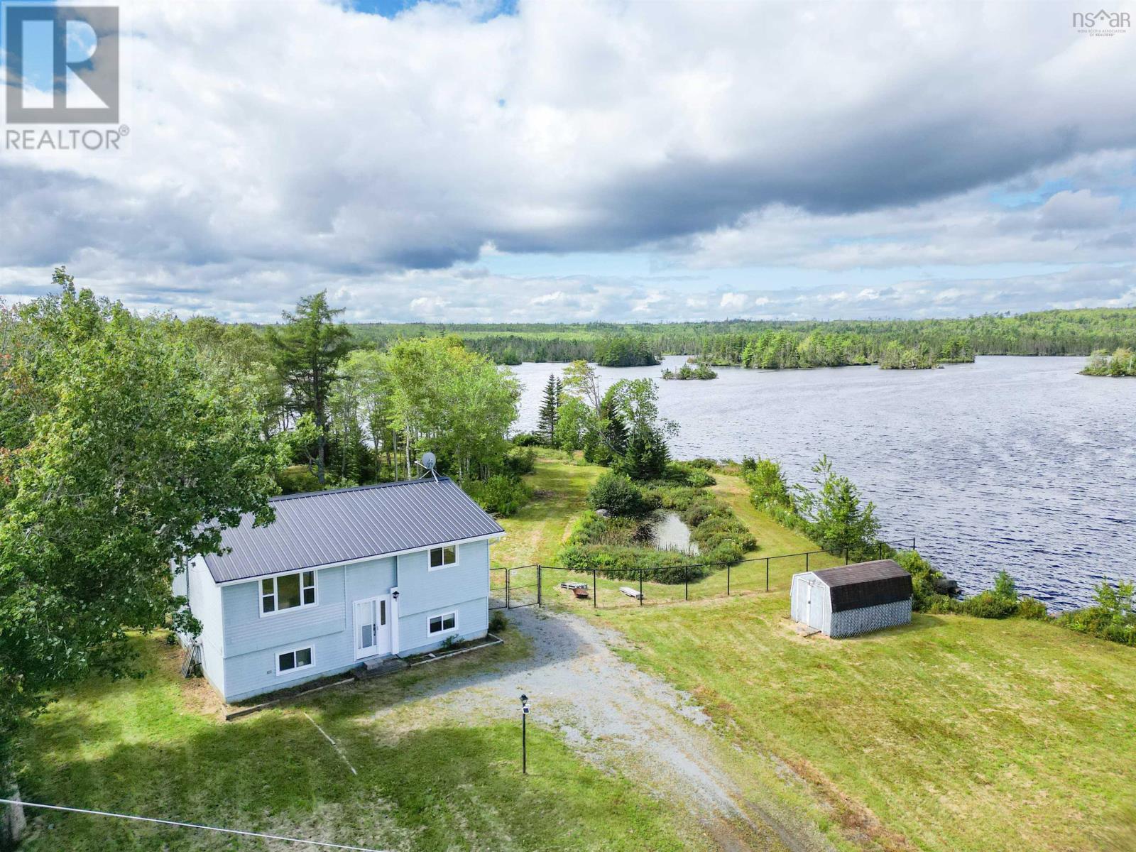 For sale 133 Loon Loop, Sheet Harbour, Nova Scotia B0J3B0 202412720
