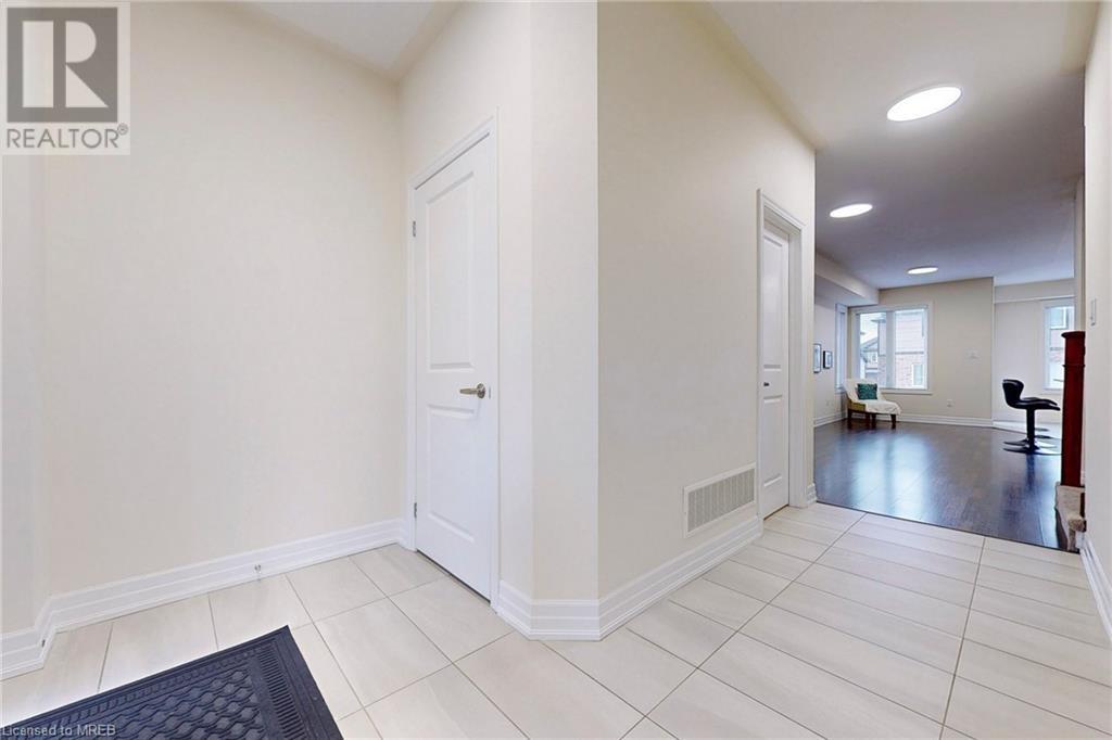 For sale 9498 TALLGRASS Avenue, Niagara Falls, Ontario L2G0Y2