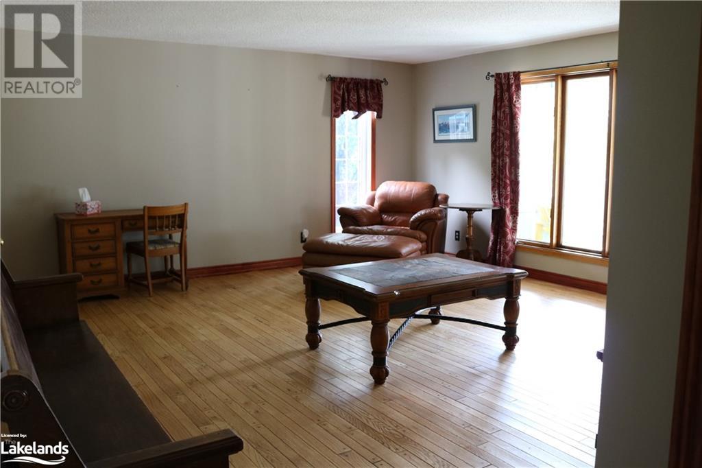 For sale 970 OLD MUSKOKA Road, Utterson, Ontario P0B1M0 40568089