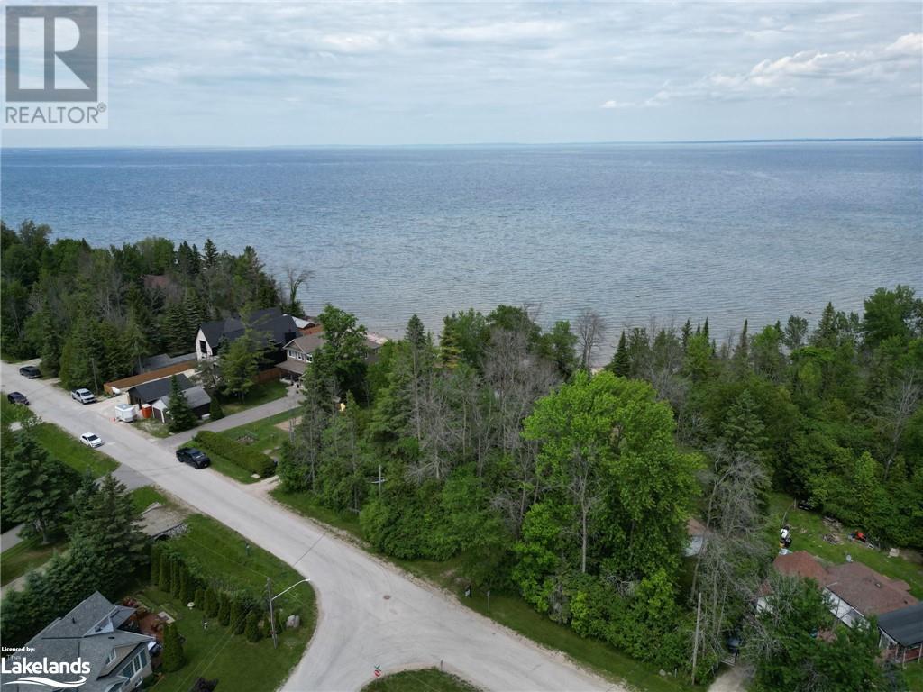 For sale 18 & 24 CONSTANCE Boulevard, Wasaga Beach, Ontario L9Z2Y4