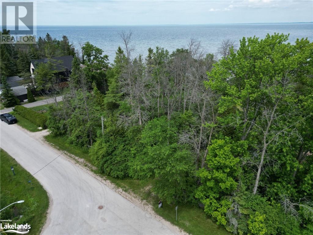 For sale 18 & 24 CONSTANCE Boulevard, Wasaga Beach, Ontario L9Z2Y4