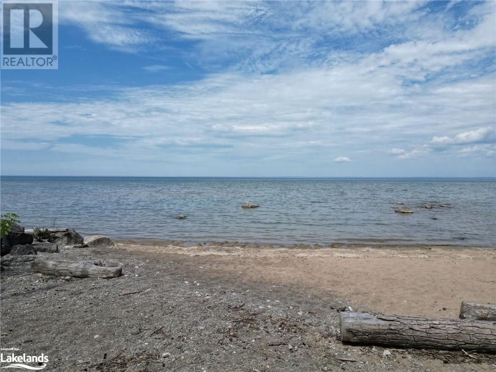 For sale 18 & 24 CONSTANCE Boulevard, Wasaga Beach, Ontario L9Z2Y4