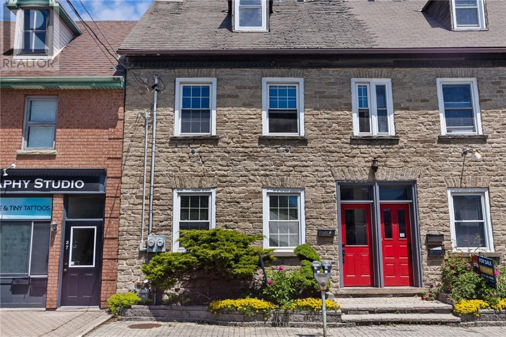 For sale 35 PERTH STREET, Brockville, Ontario K6V5C3 1395128
