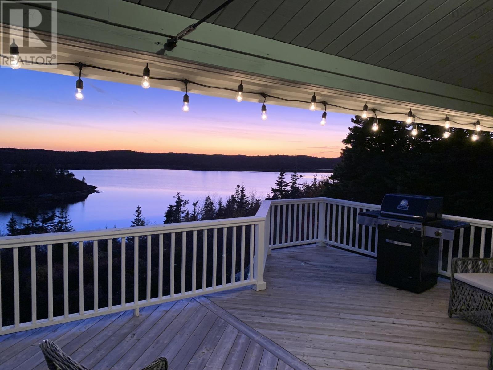 For sale 16 Nice View Drive, Terence Bay, Nova Scotia B3T1X7