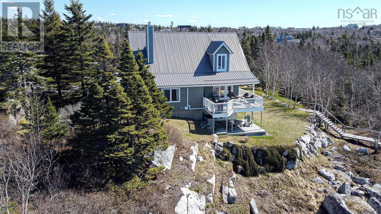 For sale 16 Nice View Drive, Terence Bay, Nova Scotia B3T1X7