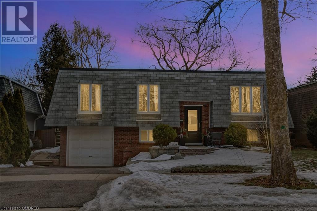 For sale 2424 YOLANDA Drive, Oakville, Ontario L6L2H8 40601251