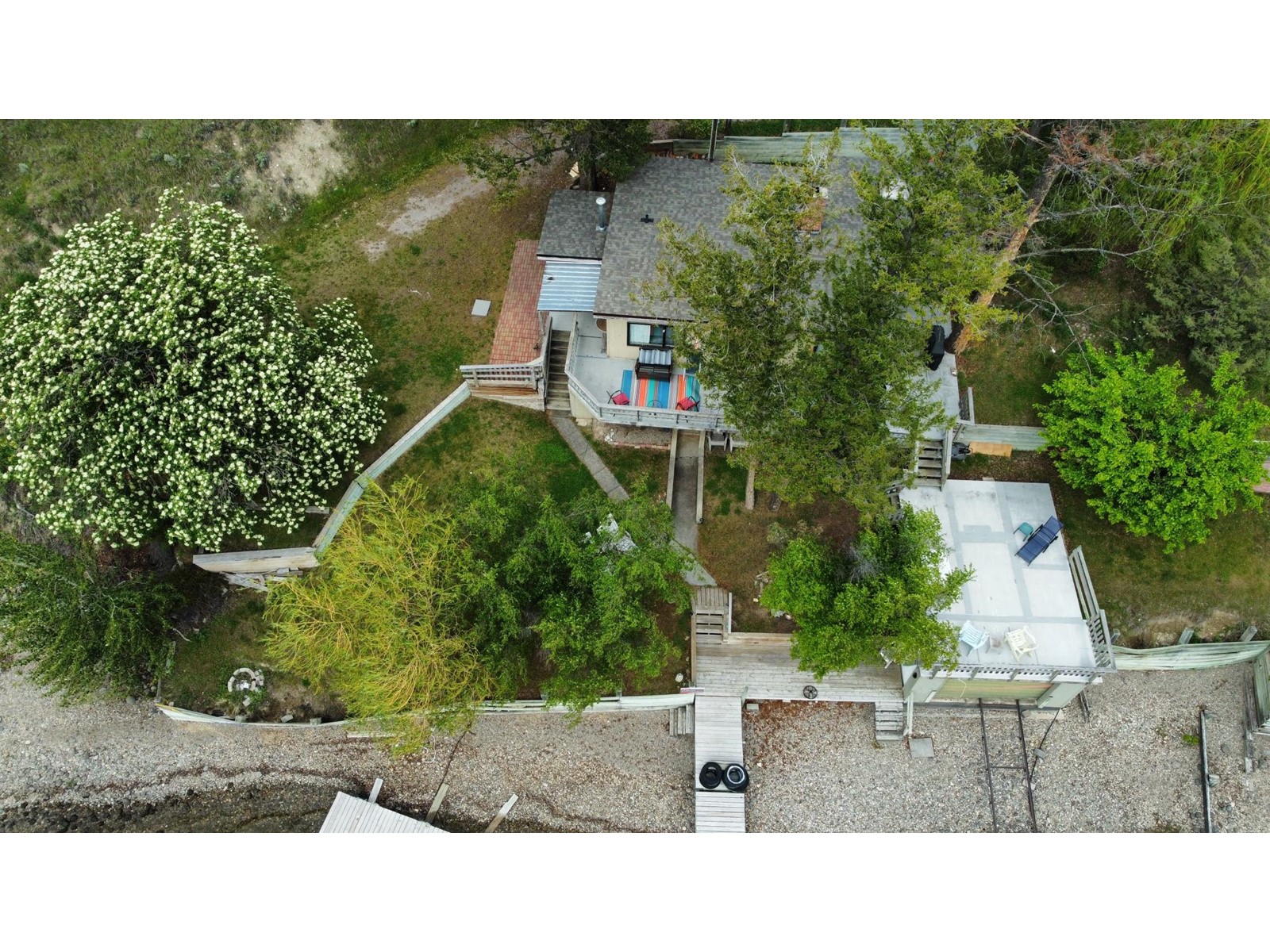 For sale 725 LAKEVIEW ROAD, Invermere, British Columbia V0A1K3