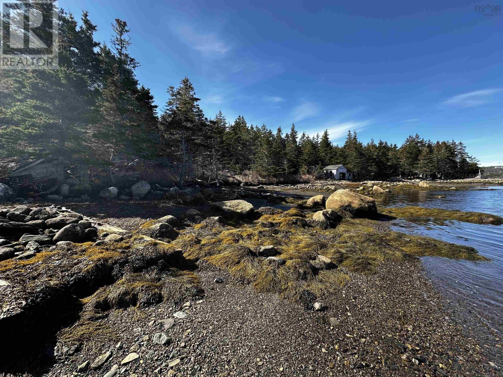 For sale 257 Cole Harbour Village Road, Larrys River, Nova Scotia B0H1T0 202406732 REALTOR.ca