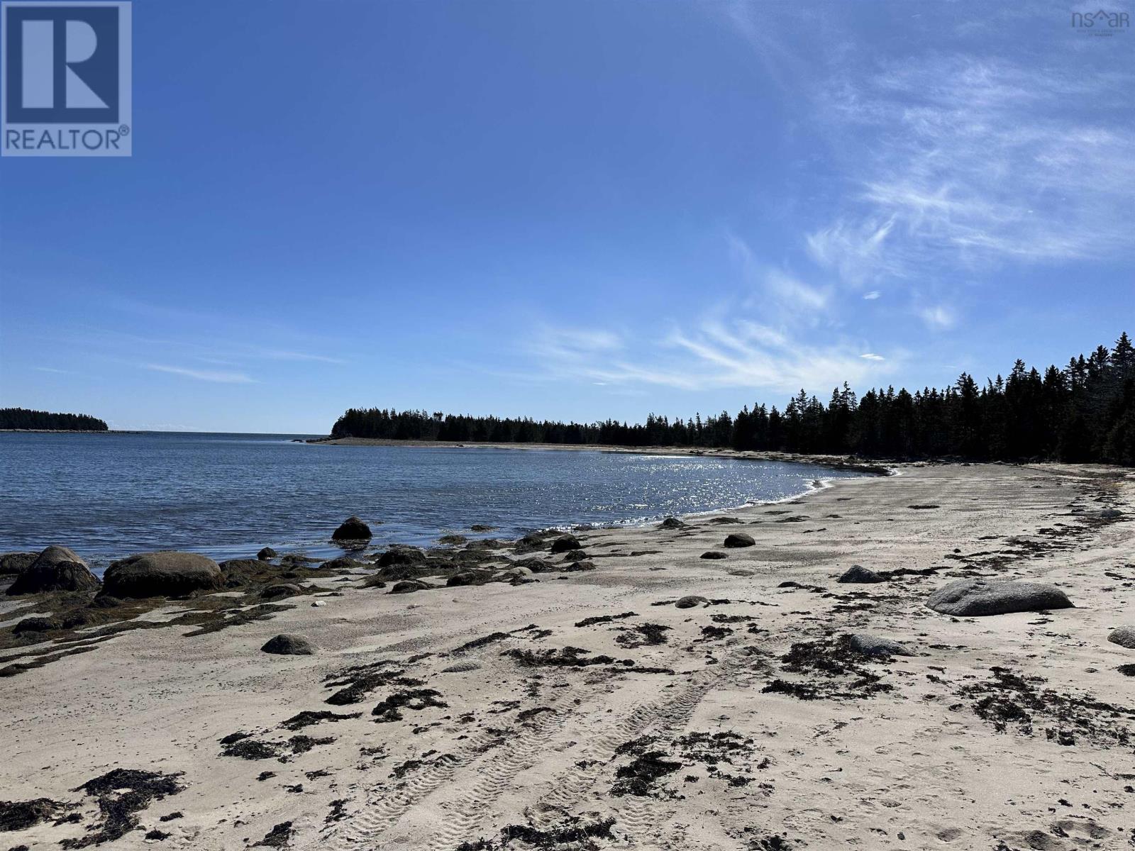 For sale 257 Cole Harbour Village Road, Larrys River, Nova Scotia B0H1T0 202406732 REALTOR.ca