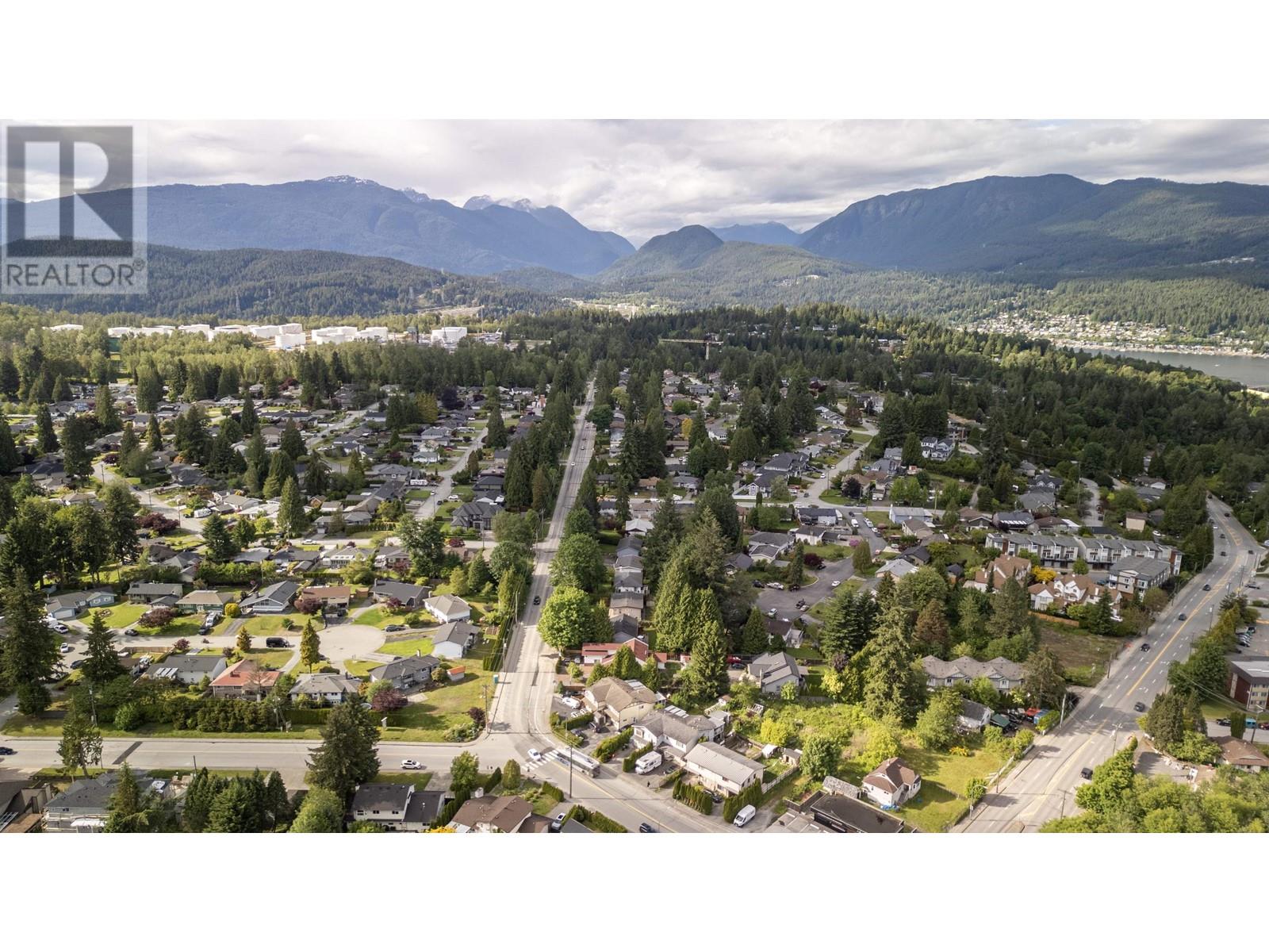 For sale 902 GLENAYRE DRIVE, Port Moody, British Columbia V3H1J4