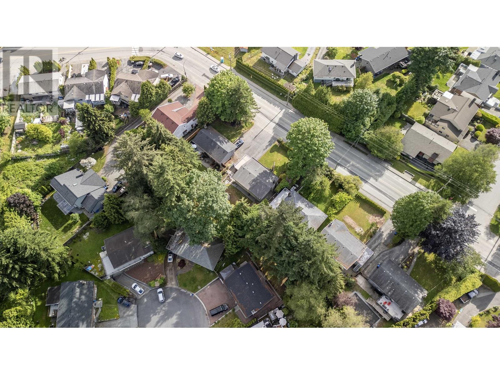 For sale 902 GLENAYRE DRIVE, Port Moody, British Columbia V3H1J4