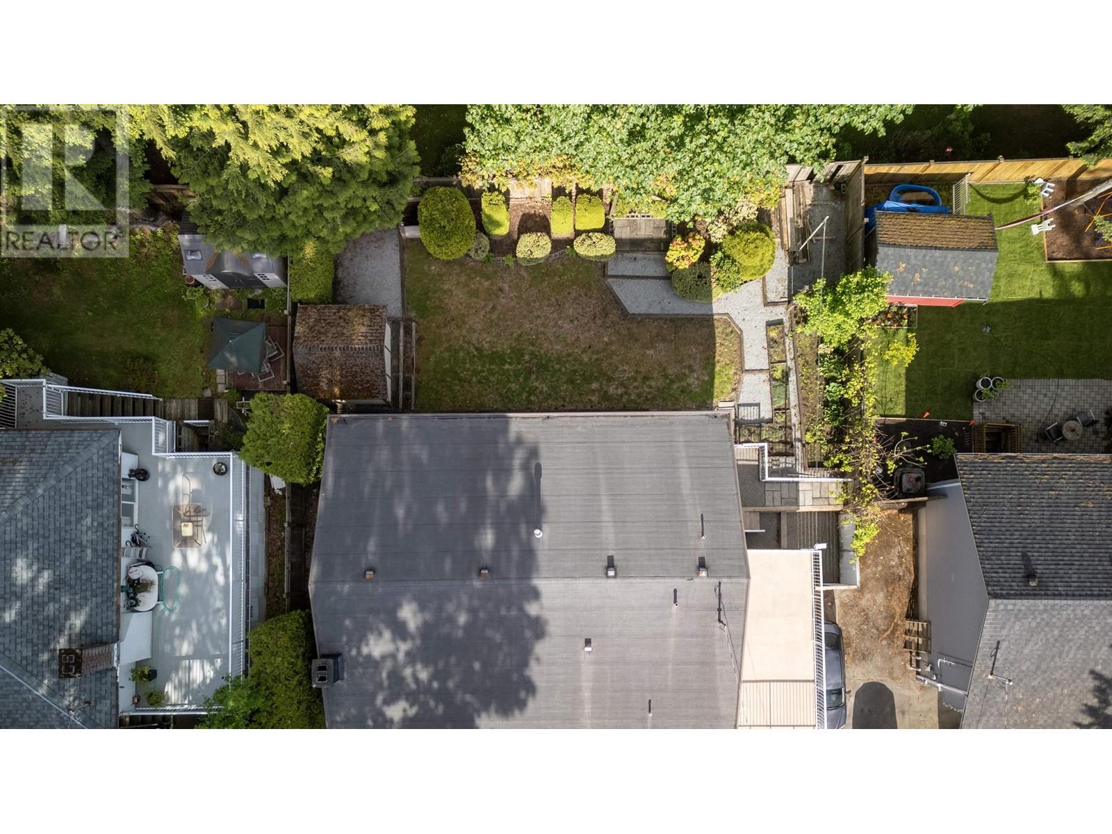 For sale 902 GLENAYRE DRIVE, Port Moody, British Columbia V3H1J4