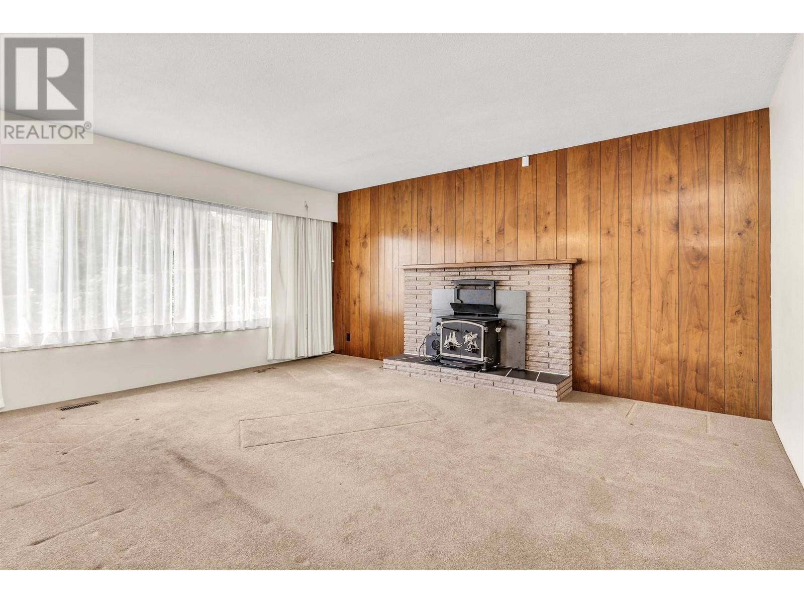 For sale 902 GLENAYRE DRIVE, Port Moody, British Columbia V3H1J4