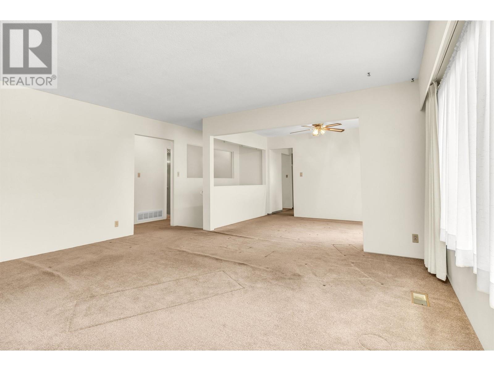 For sale 902 GLENAYRE DRIVE, Port Moody, British Columbia V3H1J4