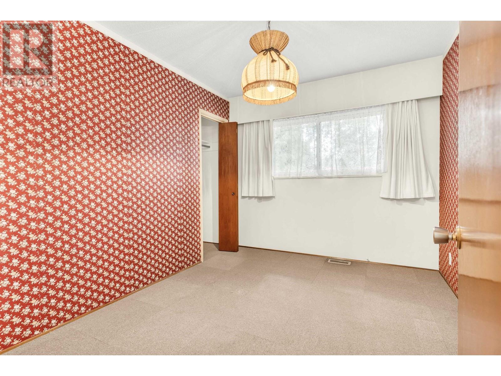 For sale 902 GLENAYRE DRIVE, Port Moody, British Columbia V3H1J4